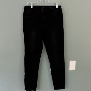 Tahari Women's Classic Black Skinny Jeans
